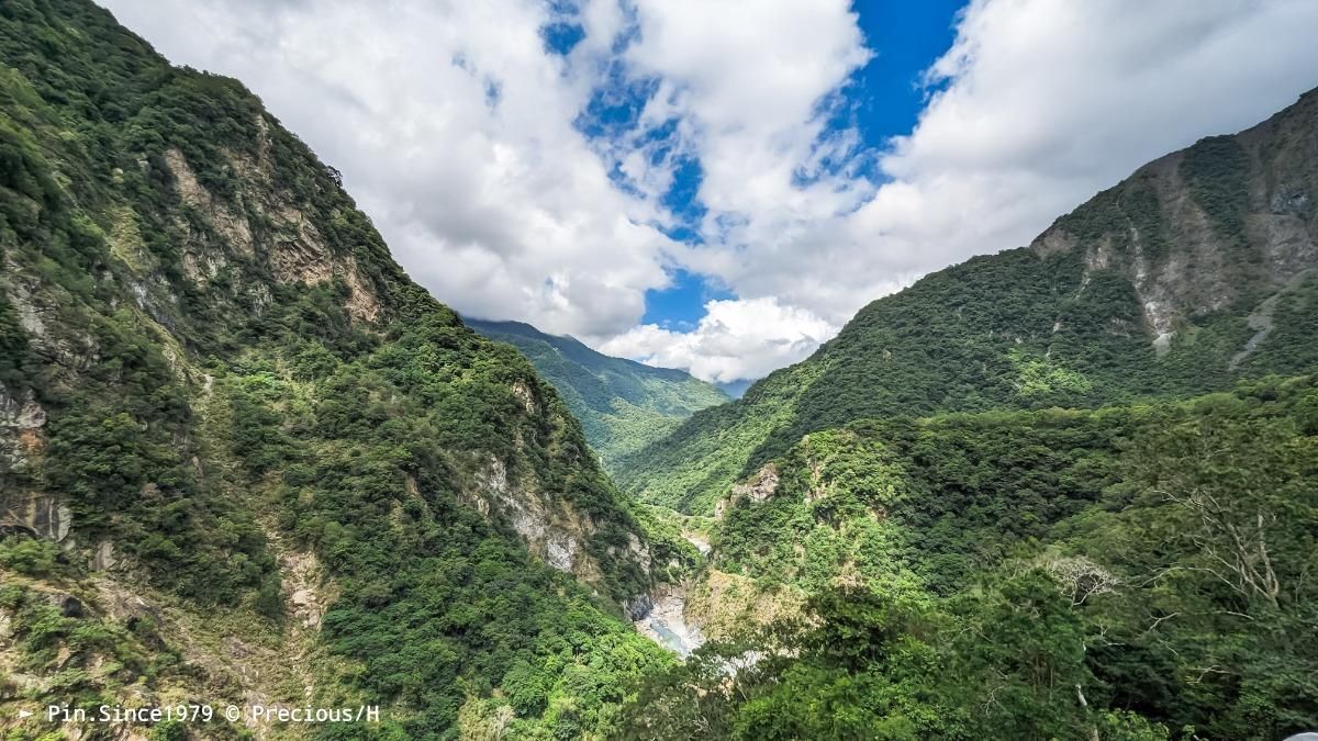 暑旅花東─太魯閣┃布洛灣朗朗山月