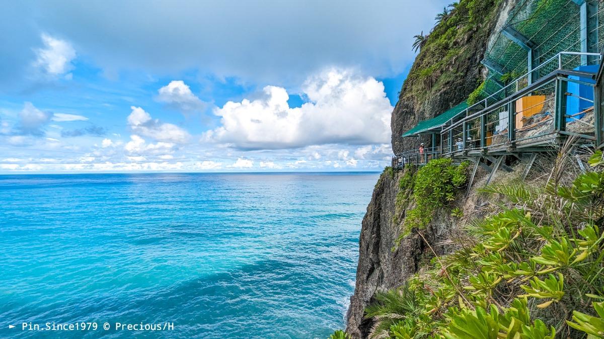 暑旅花東─花蓮濱海遊┃評價兩極的親不知子海上古道