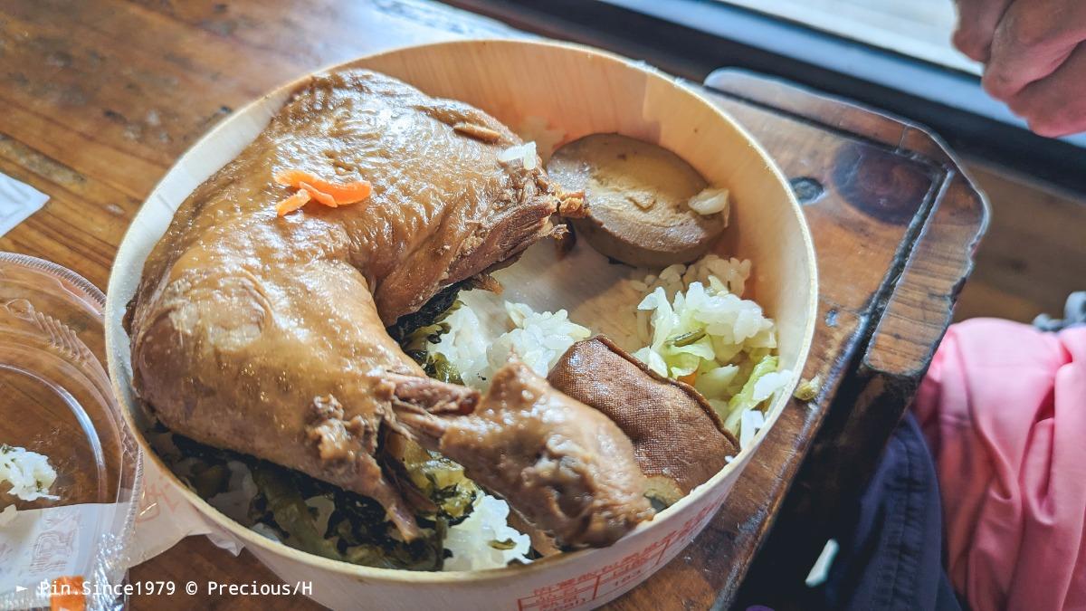 拼桌體驗在地招牌┃《悟饕》池上飯包